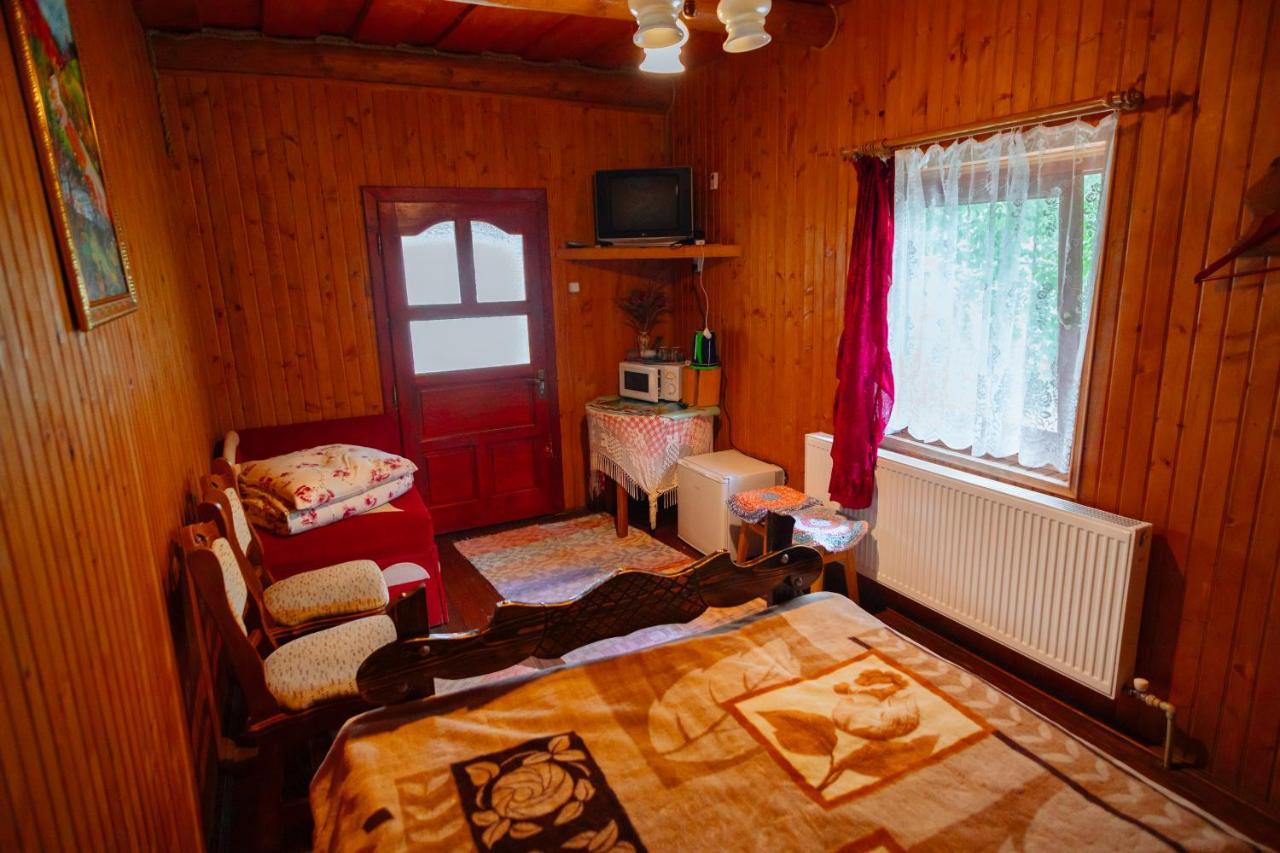 Садиба Над Потоком Lumshory Exterior photo