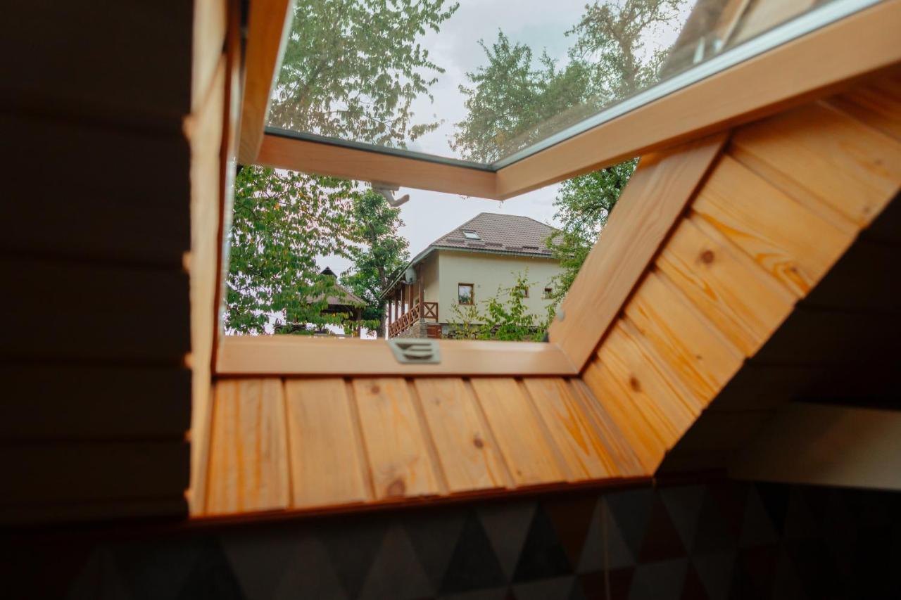 Садиба Над Потоком Lumshory Exterior photo